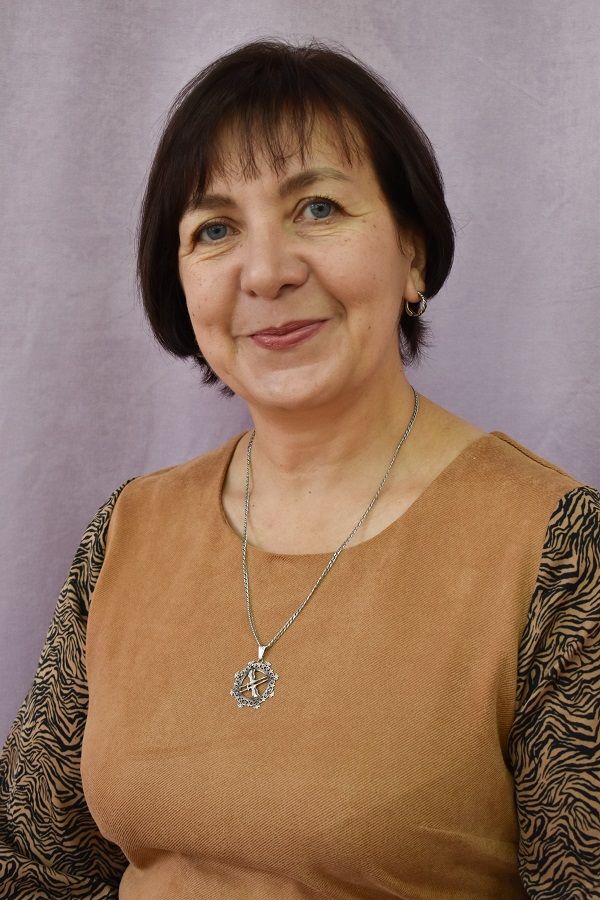 Фионова Марина Иззидиновна.